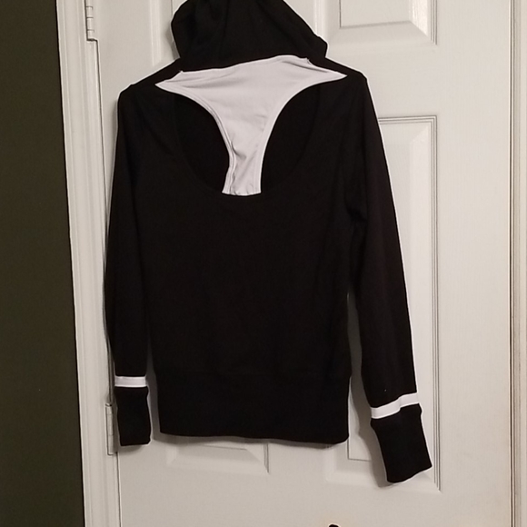 Rue 21 Hoodie with cute back - Picture 2 of 4